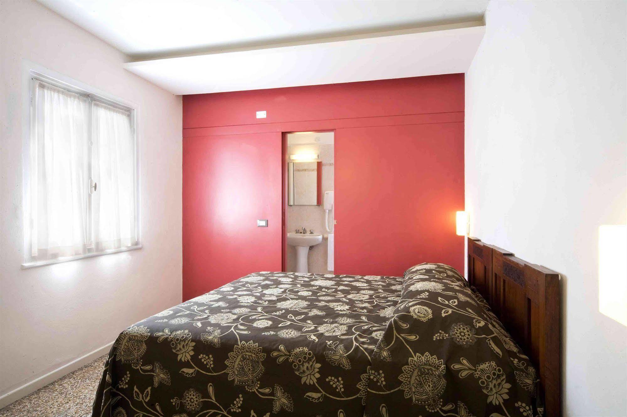 Hotel Europa ليفانتو المظهر الخارجي الصورة